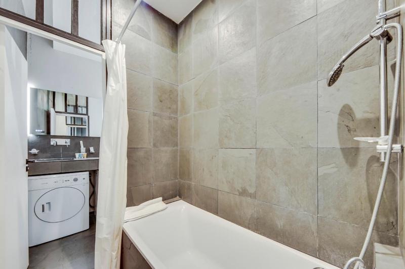 113 Suite Lui - Bel Appartement A 巴黎 外观 照片